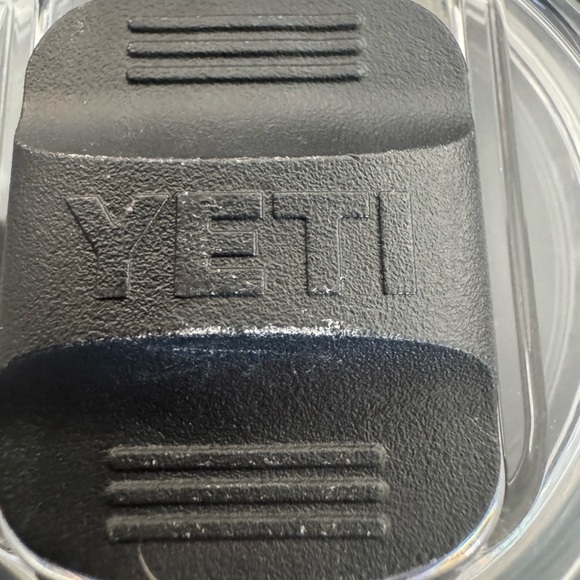 YETI Orange 20 ounce Travel Mug - Picture 3 of 14